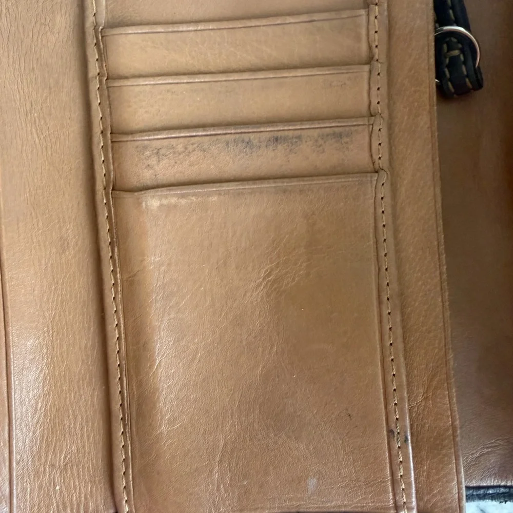 Vintage Coach Soho Black Wallet with Silver Buckle Retro Authentic